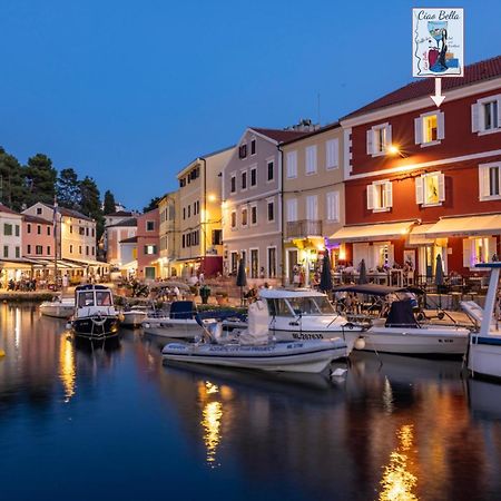 B&B Ciao Bella Lussingrande Esterno foto