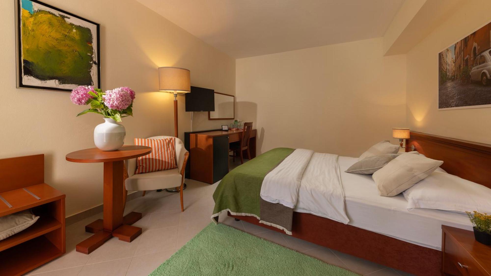 B&B Ciao Bella Lussingrande Esterno foto
