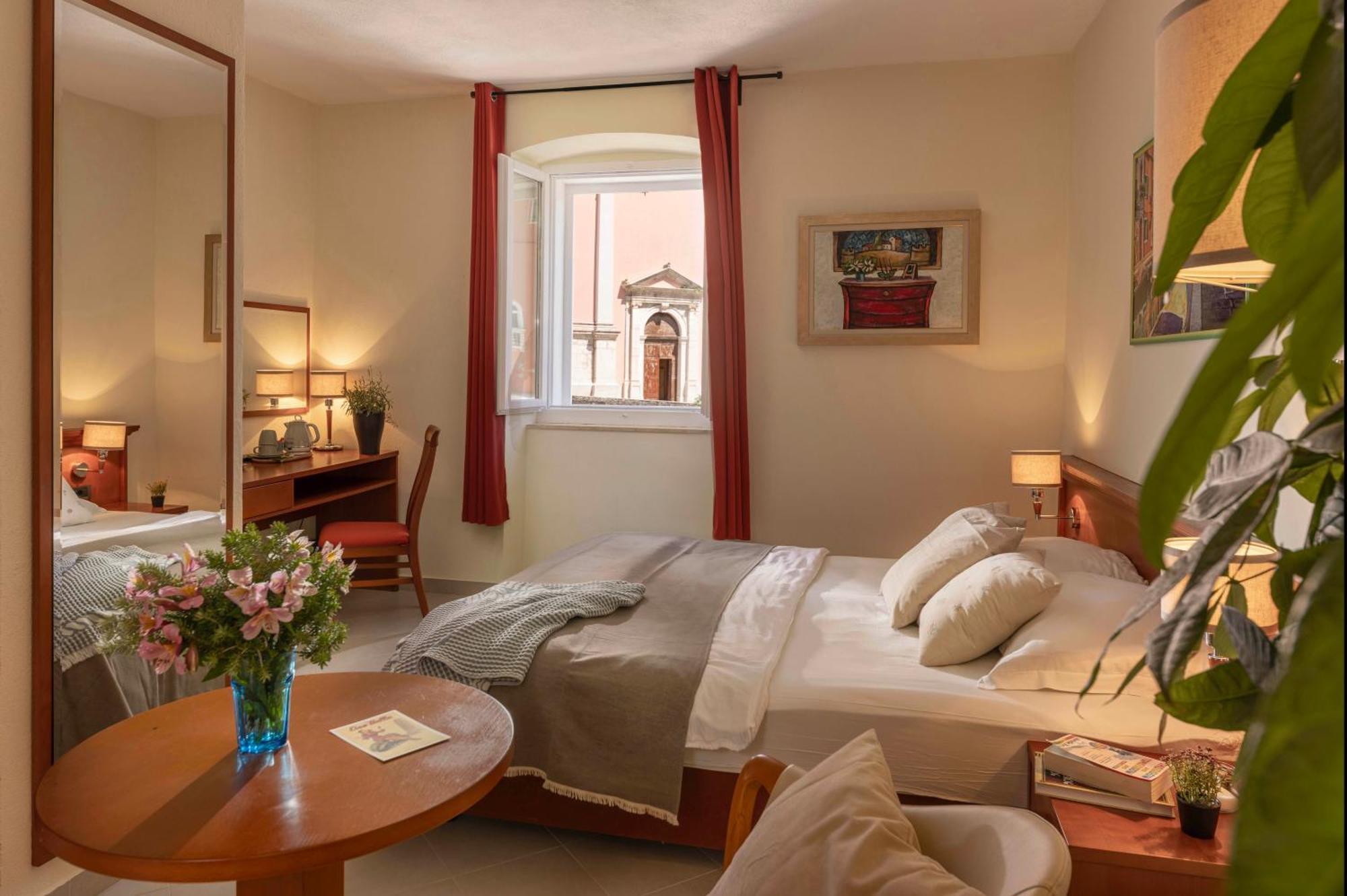 B&B Ciao Bella Lussingrande Esterno foto
