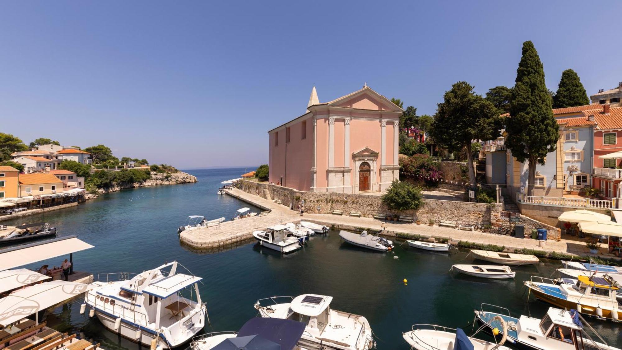 B&B Ciao Bella Lussingrande Esterno foto